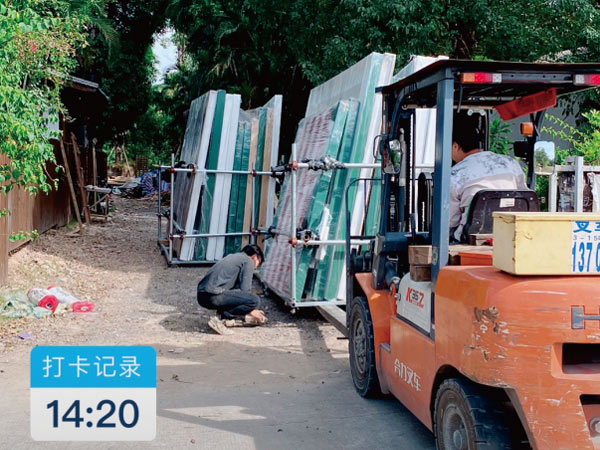 自安装发货现场-5